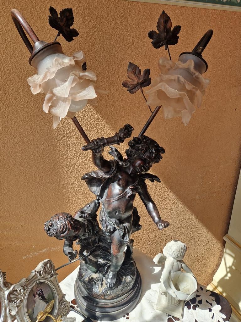 Antieke tafellamp met engel en meisje, bronzen afwerking, Antiek en Kunst, Antiek | Lampen, Ophalen of Verzenden