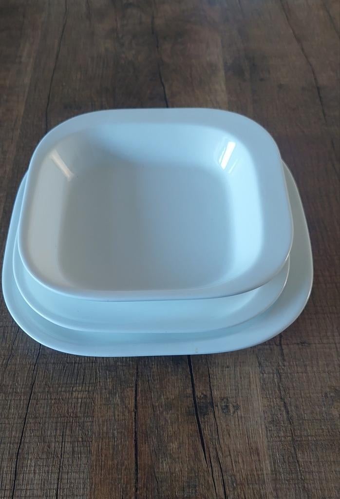 Servies Yong Excentrico, Ophalen, Porselein, Overige stijlen, Bord(en)