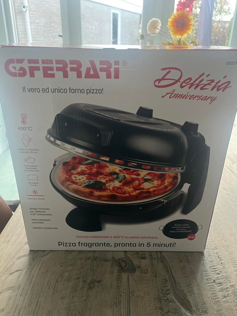 Nieuwe G3 Ferrari Delizia Nero Pizzaoven - Oven, Ophalen of Verzenden, Nieuw, Minder dan 45 cm