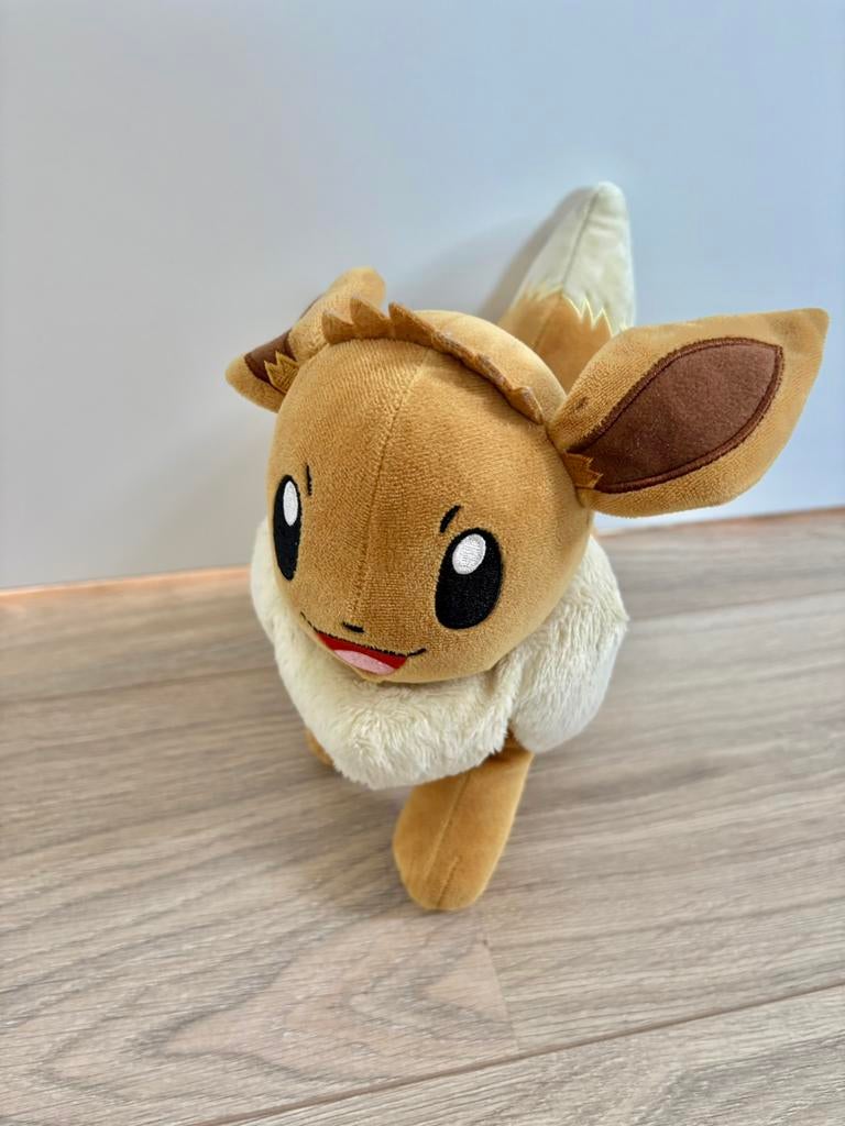 Pokémon knuffel Eevee - 20 Cm, Kinderen en Baby's, Speelgoed | Knuffels en Pluche, Ophalen of Verzenden, Nieuw, Overige typen