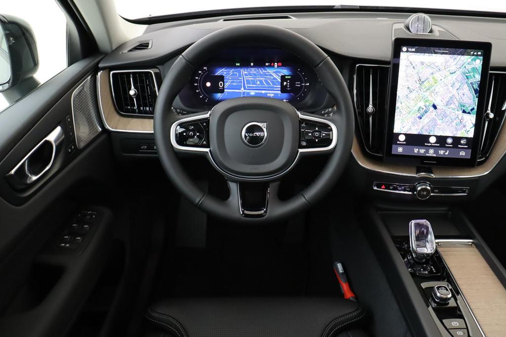 Volvo XC60 II T6 PLUG-IN HYBRID AWD ULTRA DARK EXECUTIVE ED., Auto's, Automaat, 12 maanden, Euro 6, 4 cilinders