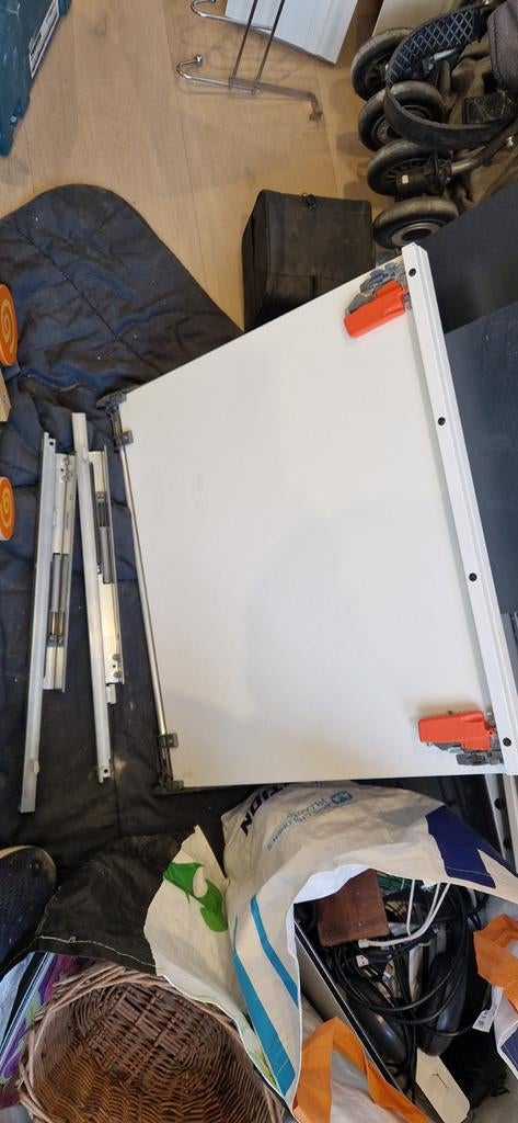 Uitschuifplank Ikea, Ophalen