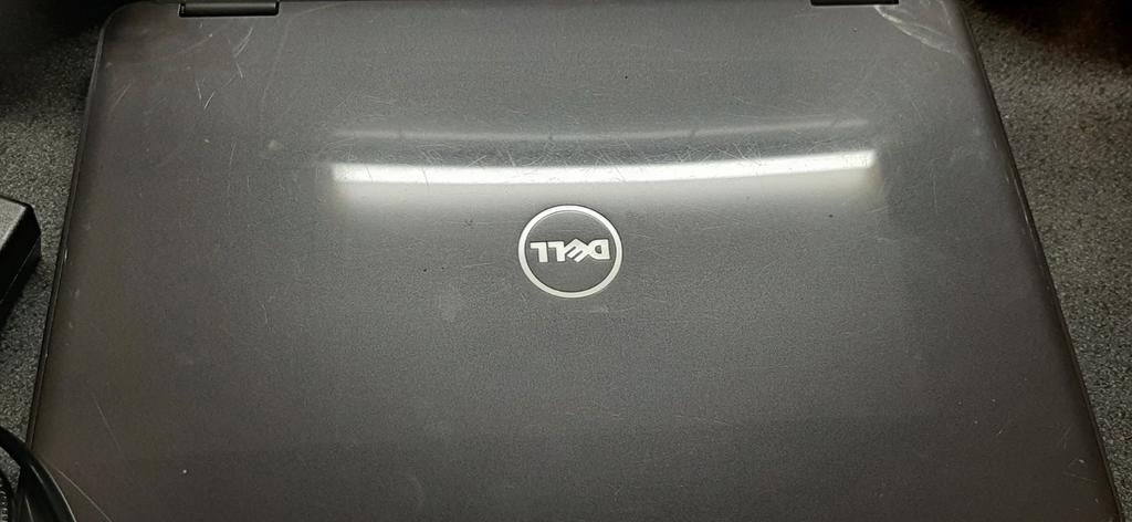 Dell latitude 3189 Touchscreen. 11inch., Ophalen of Verzenden, Gebruikt, 2 tot 3 Ghz, SSD