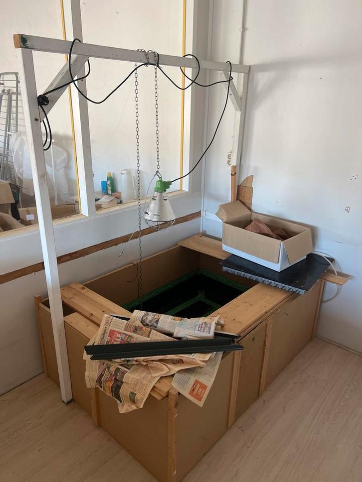 Werpkist, Dieren en Toebehoren, Honden-accessoires, Gebruikt, Ophalen