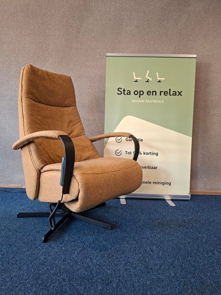 Sta op relax fauteuil Prominent Humberto zo goed als nieuw !, Minder dan 75 cm, Hoofdstraat 60 Schijndel, Ophalen of Verzenden