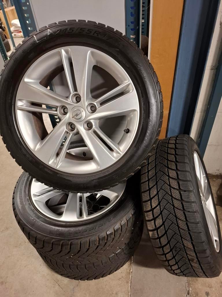 Winterset Opel Insignia B - 215/55-17 Mastersteel, Auto-onderdelen, Banden en Velgen, Ophalen, Banden en Velgen, 17 inch, Winterbanden