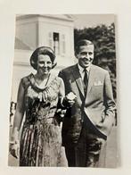 Beatrix en Claus 1965 verloving, ansichtkaart, Ophalen of Verzenden, Zo goed als nieuw, Kaart, Foto of Prent