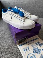 Nike SB Blazer Low Pro GT Premium maat 44, Wit, Nieuw, Ophalen of Verzenden, Sneakers of Gympen