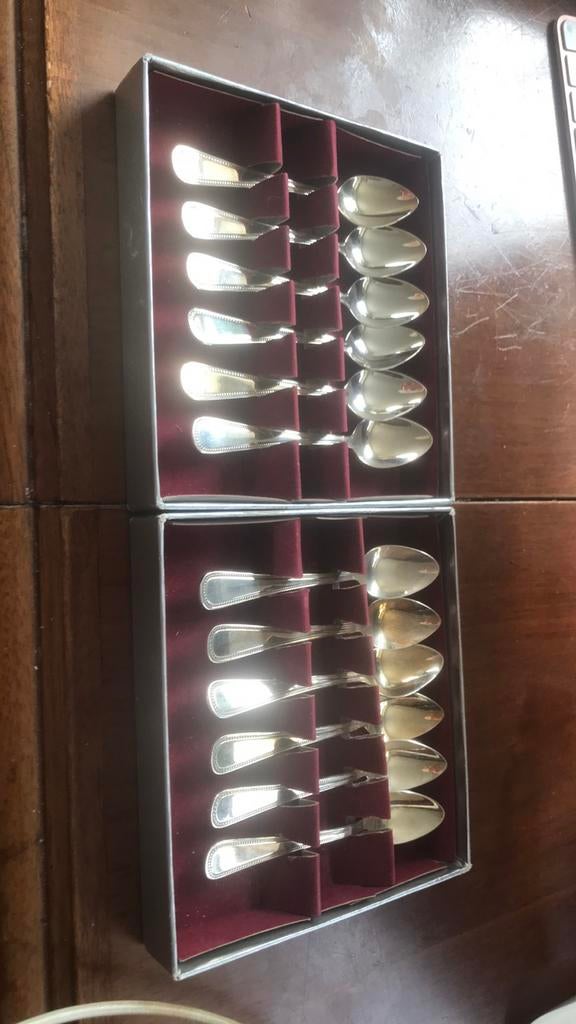 sola exclusive verzilverde lepeltjes parelrand, nieuwstaat, Antiek en Kunst, Ophalen of Verzenden