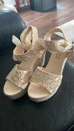 Espadrilles, Kleding | Dames, Schoenen, Ophalen of Verzenden, Zo goed als nieuw, Beige, Espadrilles of Moccasins