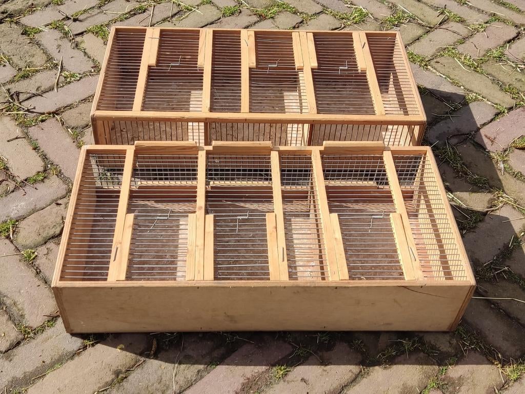 Transport kooi, twee stuks, Ophalen