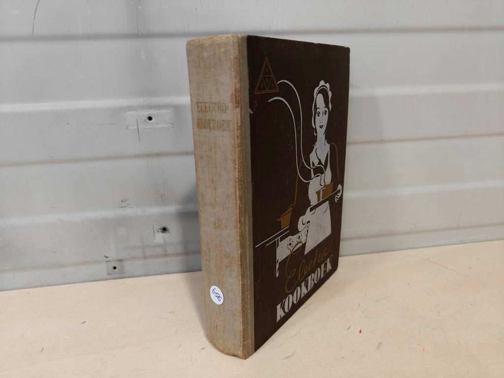 Nr. 656 Electro kookboek., Boeken, Ophalen of Verzenden, Gelezen, Diverse Auteurs
