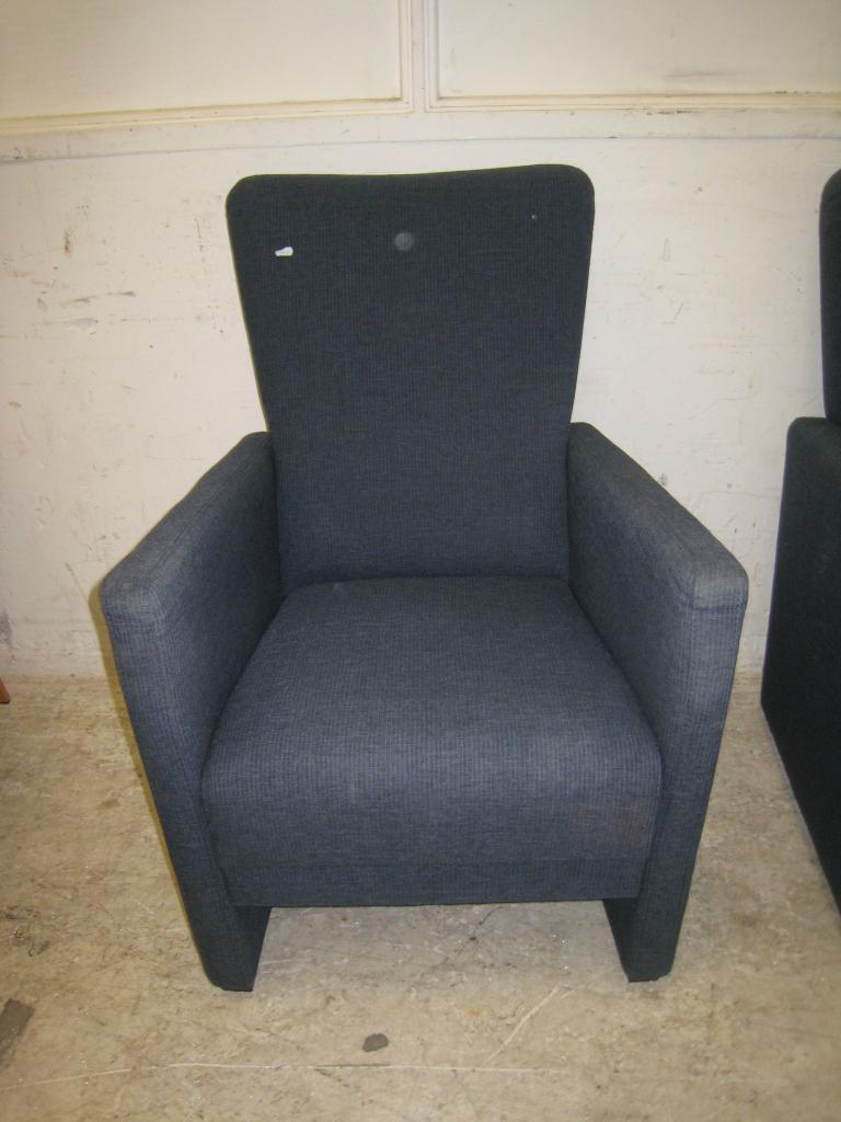 Blauwe stoffen Prominent fauteuil (I), Huis en Inrichting, Fauteuils, Niet ingevuld, Gebruikt, Niet ingevuld, Niet ingevuld
