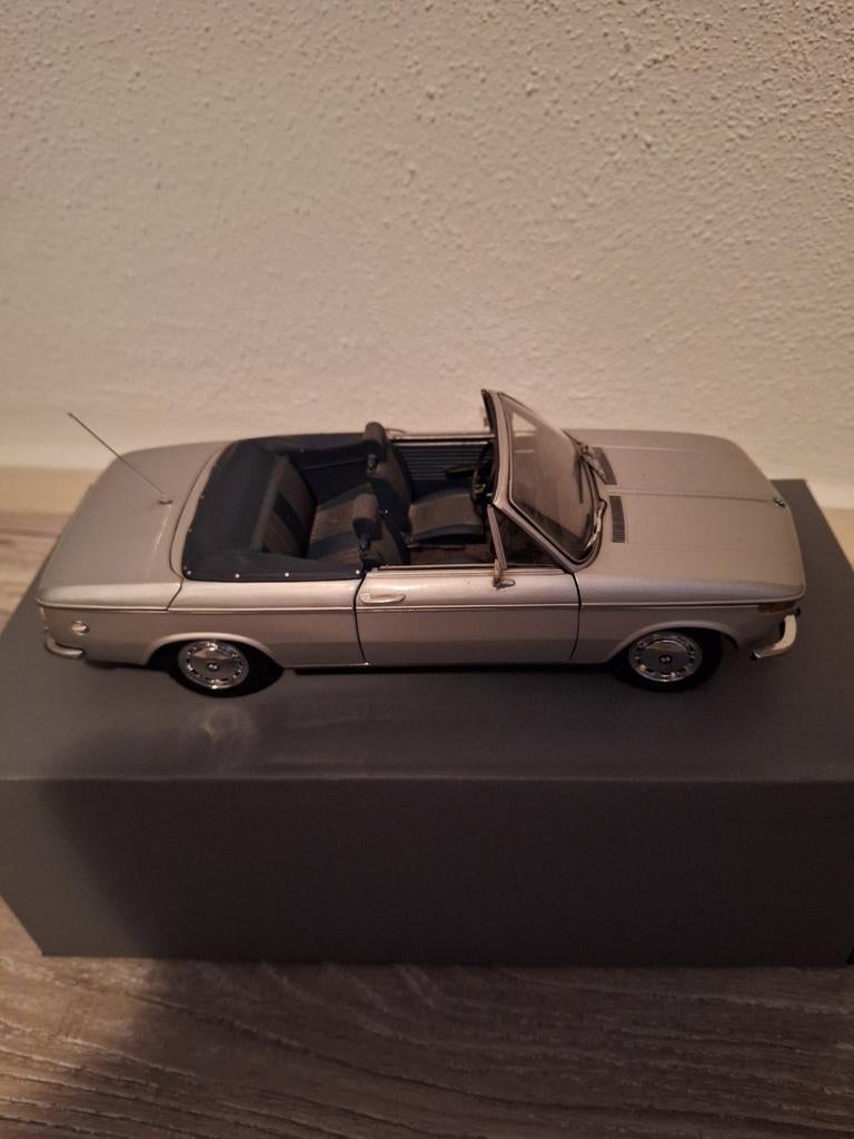 Bmw 1600 cabriolet van Minichamps 1:18, Ophalen of Verzenden, Zo goed als nieuw, Auto, MiniChamps