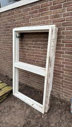 Houten kozijn 1.50 x 0.90 m, Ophalen of Verzenden, Zo goed als nieuw, Hout, Raamkozijn