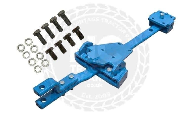 Gezocht!   Ondertrekhaak met frame fordson dexta, Ophalen of Verzenden
