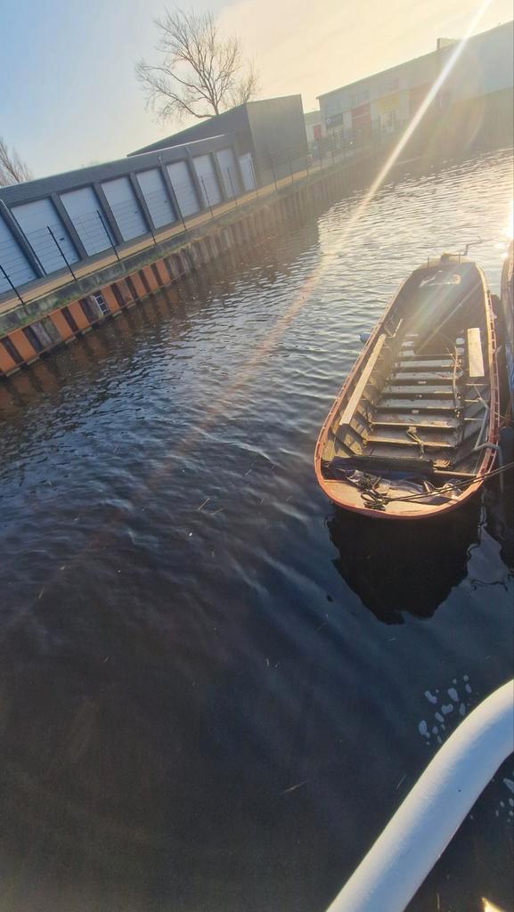 Praam 10 meter, Watersport en Boten, Sloepen, Gebruikt, Tot 10 pk, 3 tot 6 meter, Binnenboordmotor, Diesel, Staal, Ophalen of Verzenden