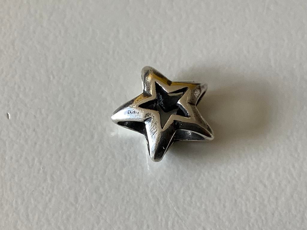 Ster bedel, merkloos. Trollbeads?, Sieraden, Tassen en Uiterlijk, Bedels, Ophalen of Verzenden, Zo goed als nieuw, Zilver, Trollbeads