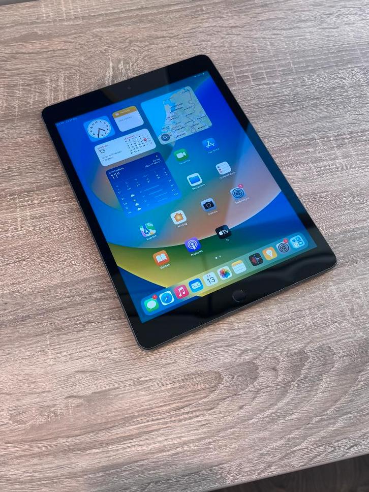 iPad 9 64gb WIFI | Space grey, Computers en Software, Apple iPads, Zo goed als nieuw, Apple iPad, Wi-Fi, 10 inch, 64 GB, Grijs