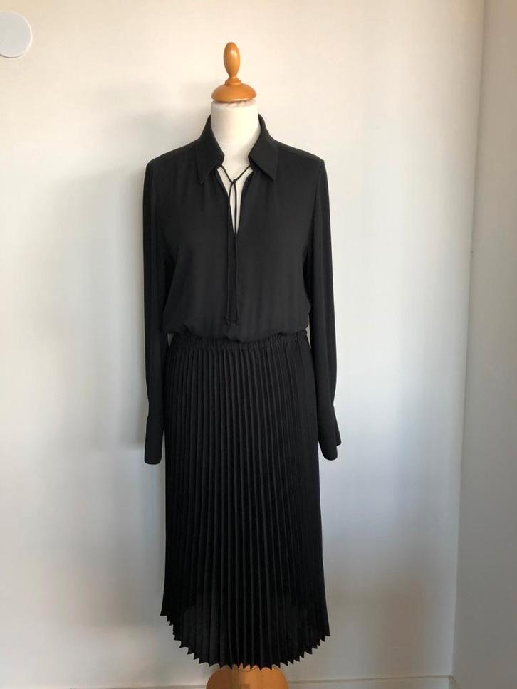 LUISA CERANO jurk, maat 38, Kleding | Dames, Jurken, Zo goed als nieuw, Maat 38/40 (M), Zwart, Onder de knie, Verzenden