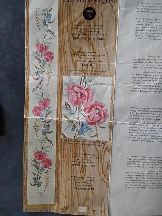 Borduurpakket klokkestreng DMC Schellekoord, Hobby en Vrije tijd, Borduren en Borduurmachines, Ophalen of Verzenden, Borduurpakket