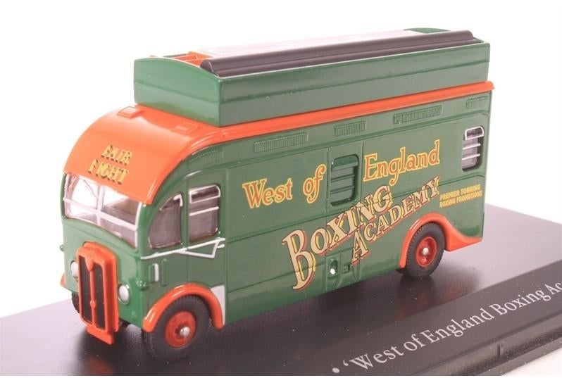 Circus/Kermis Harrington Box Van Boxing Academy 1:72, Ophalen of Verzenden, Nieuw, Bus of Vrachtwagen