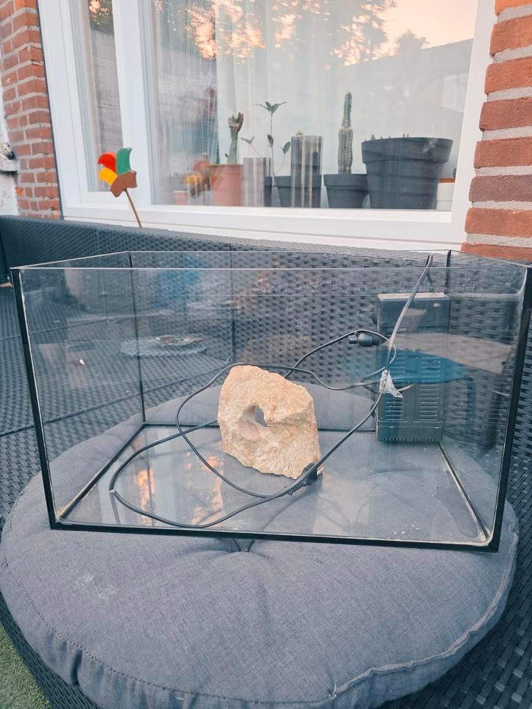 Het aquarium is overbodig., Dieren en Toebehoren, Vissen | Aquaria en Toebehoren, Ophalen, Zo goed als nieuw, Leeg aquarium