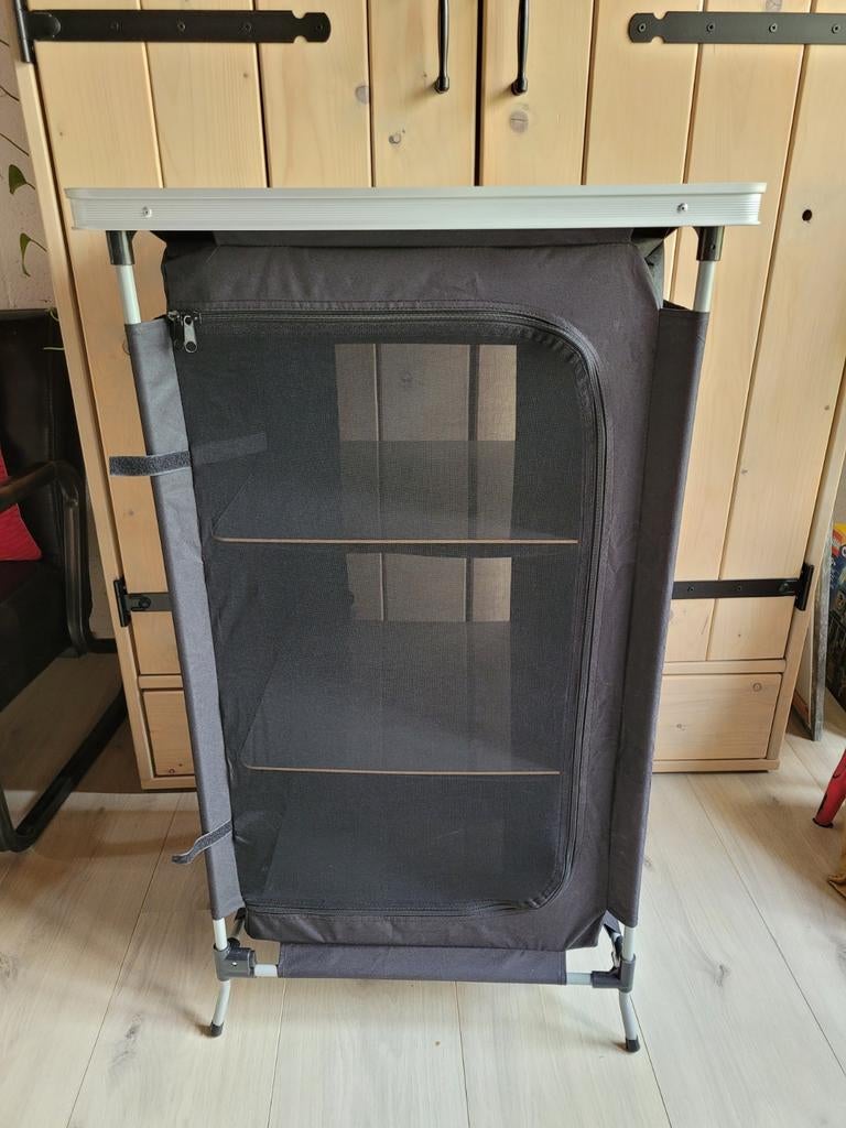 Fijn opvouwbaar camping kastje van Easy Camp, Ophalen, Gebruikt, Campingkast