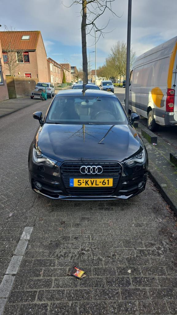 Audi A1 1.2 Tfsi 63KW SB 2013 Zwart, Auto's, Audi, Particulier, A1, Benzine, A, Hatchback, Handgeschakeld, Origineel Nederlands