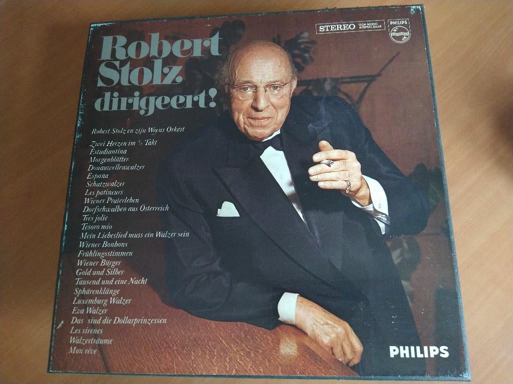 2-LP-box Robert Stolz dirigeert!, Overige typen, Ophalen of Verzenden, Zo goed als nieuw, 12 inch