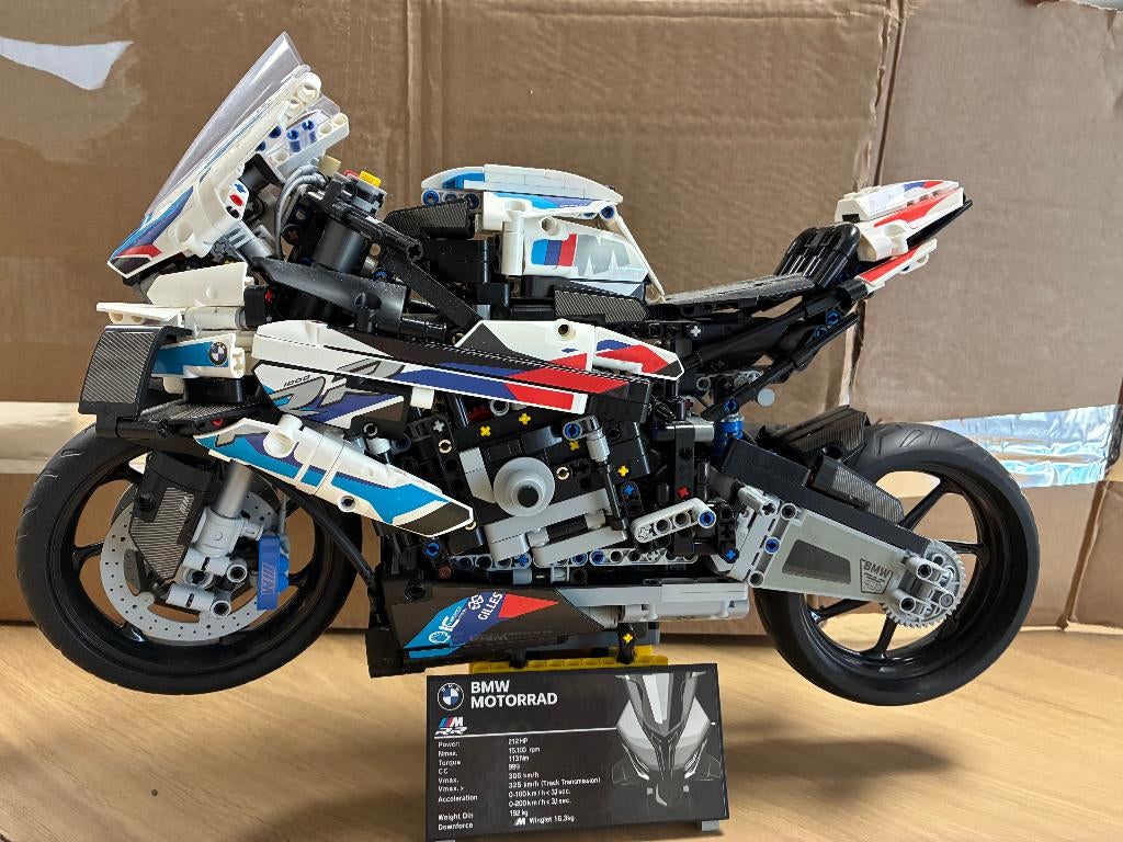 bouwpakket, Ophalen, Zo goed als nieuw, 1:50 tot 1:144