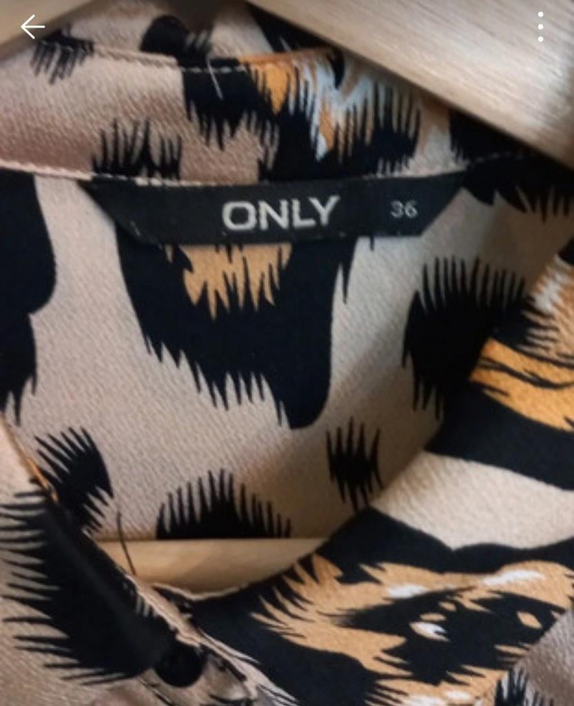 Mooie Only blouse met print, maat 36 - Zo goed als nieuw, Kleding | Dames, Blouses en Tunieken, Only, Ophalen of Verzenden, Zo goed als nieuw