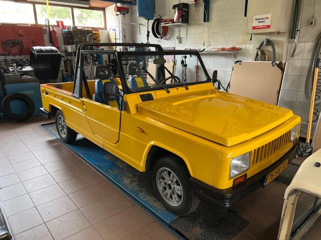 Renault B110 Rodeo 6-1300 TOUR DU FRANCE Filmauto!!, Auto's, Bestelauto's, 46 pk, Origineel Nederlands, Bedrijf, Handgeschakeld