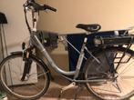 Vogue electrische dames fiets, Gebruikt, 50 km per accu of meer, 55 tot 59 cm, Ophalen