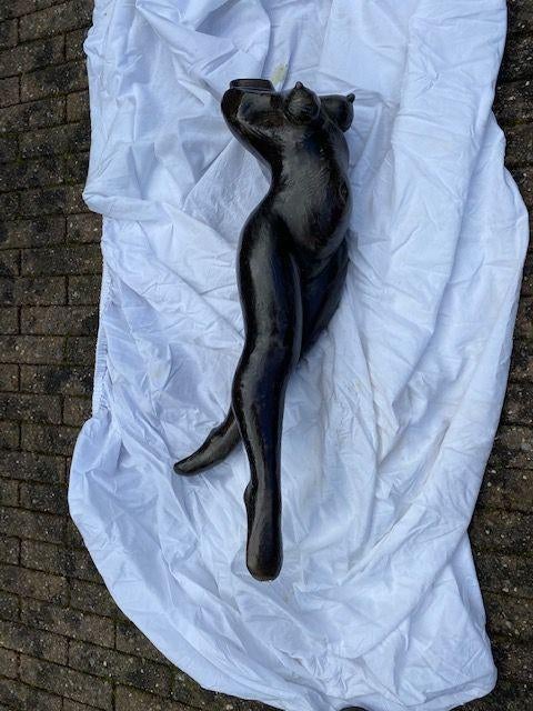 bronzen beeld torso, Ophalen