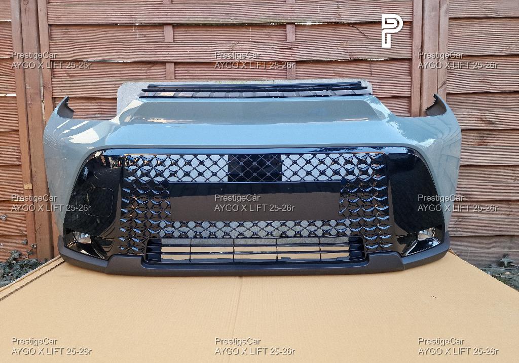 TOYOTA AYGO X LIFT 2026 VOORBUMPER NIEUWE KLEUR 6X3, Auto-onderdelen, Verzenden, Nieuw, Toyota, Bumper