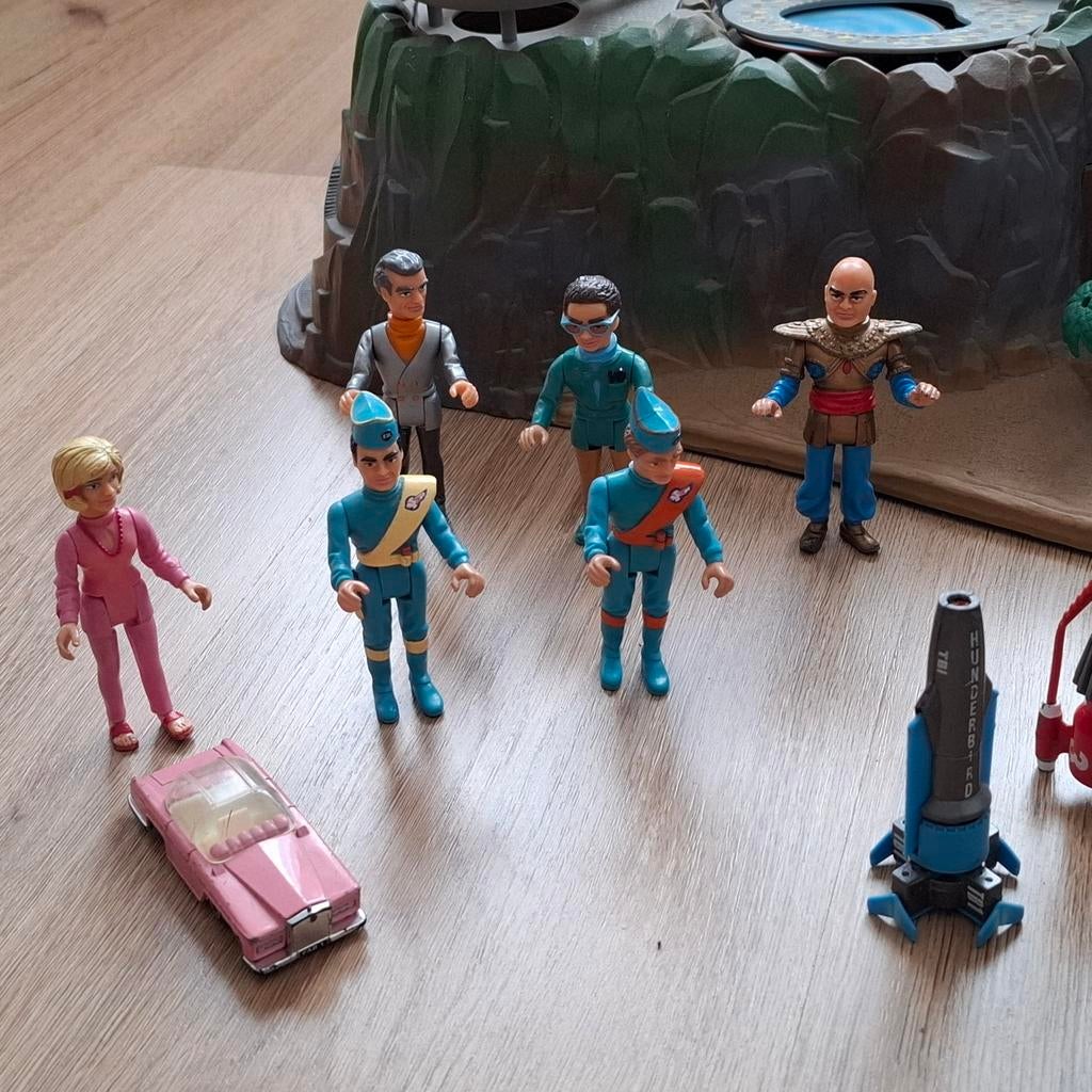 Thunderbird eiland, Ophalen of Verzenden, Gebruikt