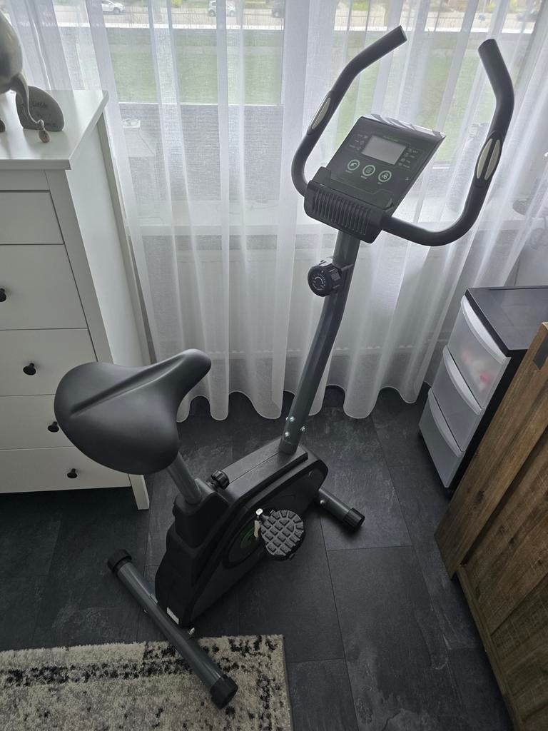 Hometrainer, Sport en Fitness, Fitnessmaterialen, Ophalen, Zo goed als nieuw, Overige typen