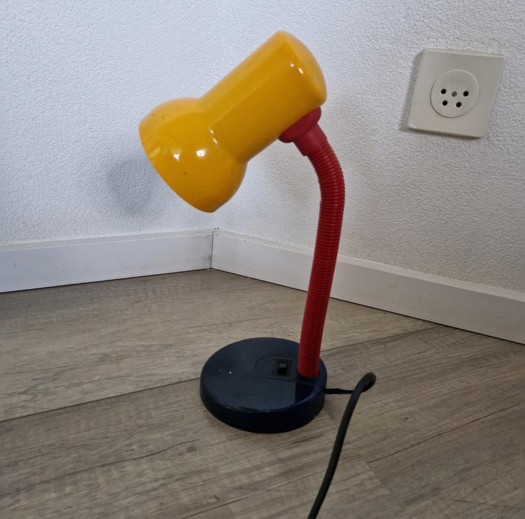 Bureaulamp lamp vintage retro memphis milano style geel, Ophalen of Verzenden, Zo goed als nieuw, Minder dan 50 cm