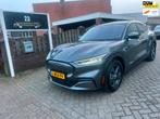 Ford Mustang Mach-E Extended RWD 98 kWh STUURVERWARMING STOE, Auto's, Ford, Gebruikt, Mustang, SUV of Terreinwagen, Zilver of Grijs