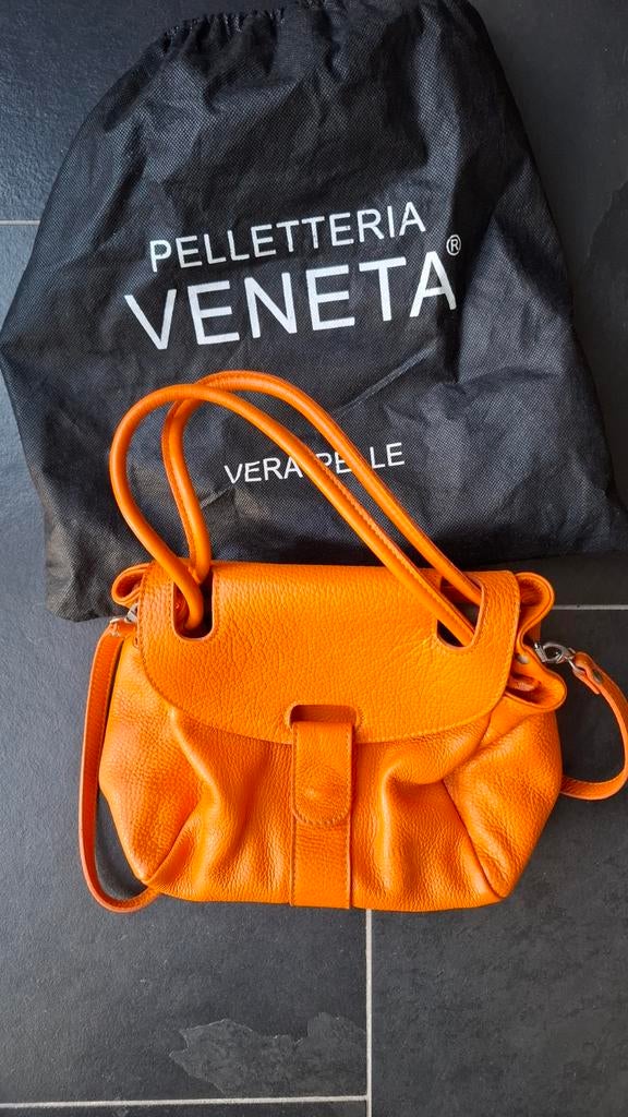Vera Pelle Oranje Leren Handtas - ca. 25x11x23 cm, Sieraden, Tassen en Uiterlijk, Tassen | Damestassen, Ophalen of Verzenden, Zo goed als nieuw
