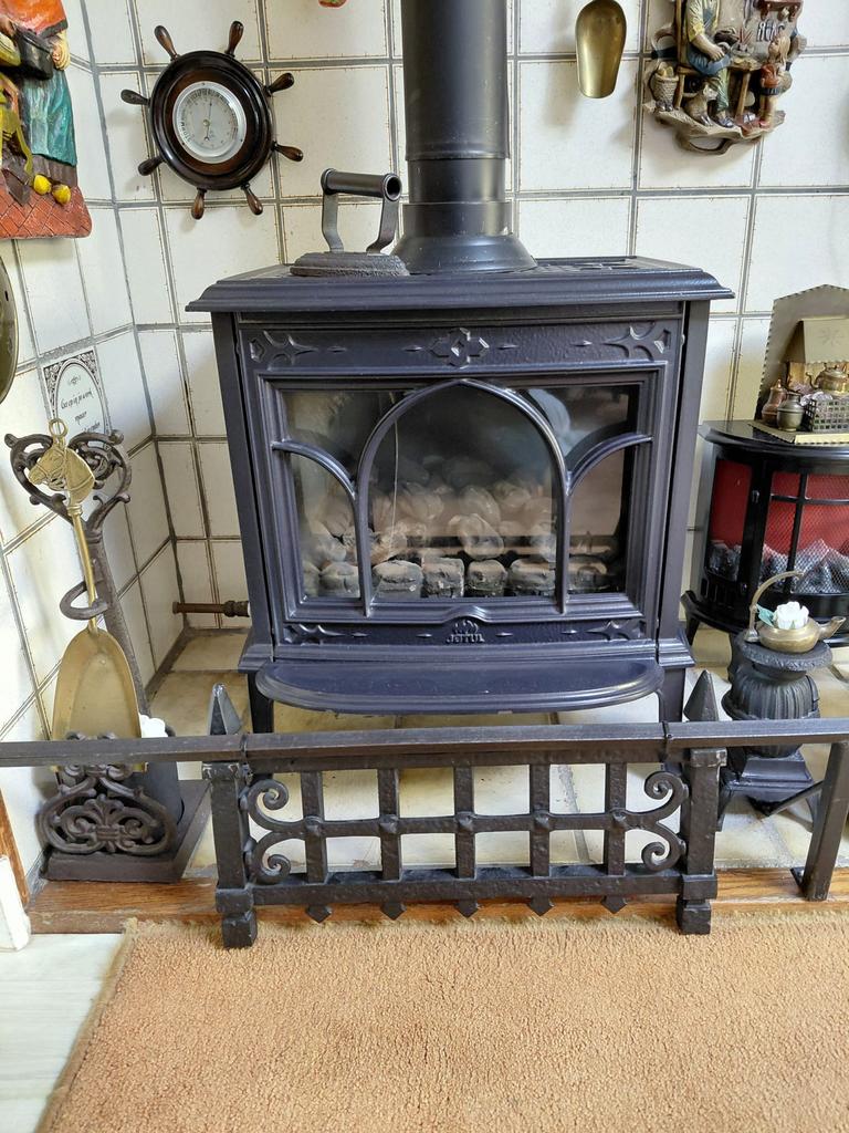 Jotul gaskachel, Huis en Inrichting, Ophalen, Zo goed als nieuw, Gas, Gaskachel