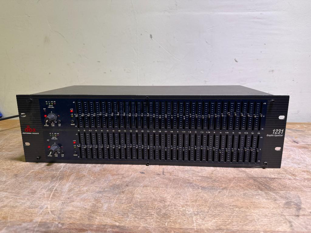 DBX 1231 Equalizer, Muziek en Instrumenten, Ophalen of Verzenden, Gebruikt, Equalizer