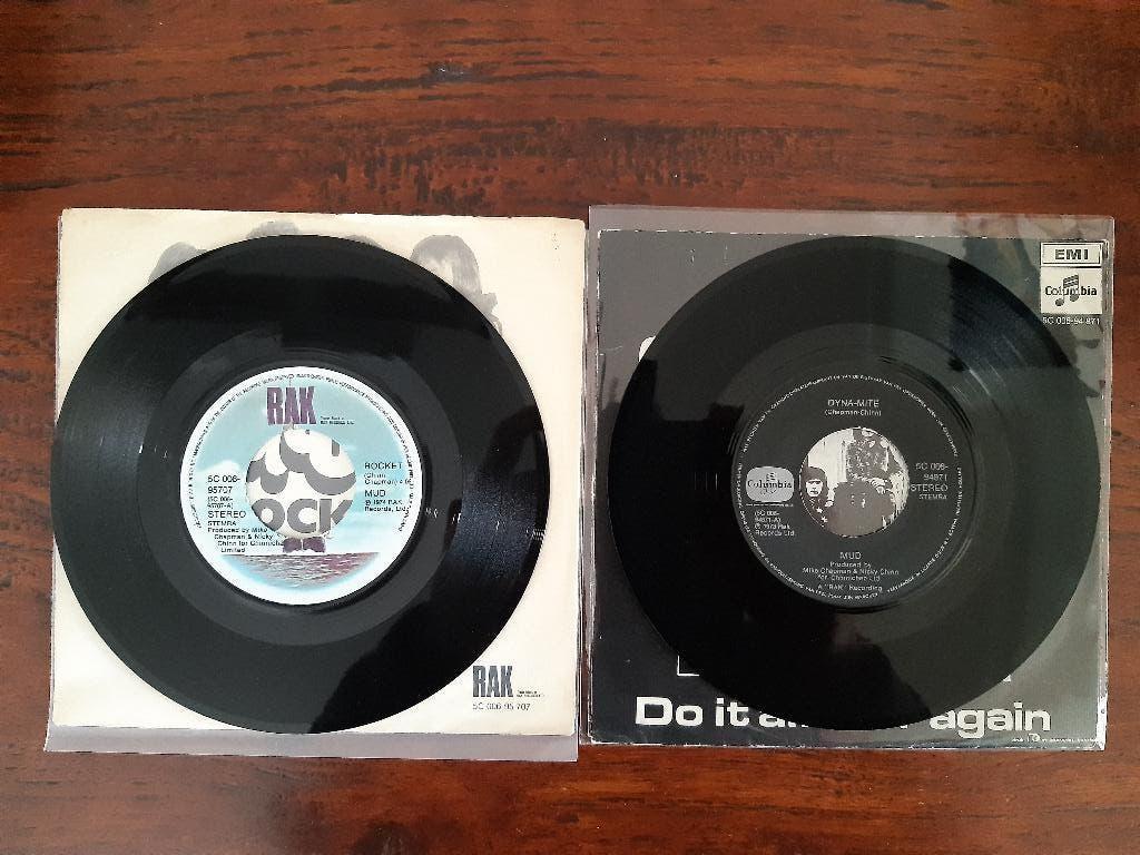 Mud 2 singles, Cd's en Dvd's, Vinyl Singles, Gebruikt, Beschermende buitenhoes, Single, 1970 - 1979, Pop, 7 inch, Ophalen of Verzenden