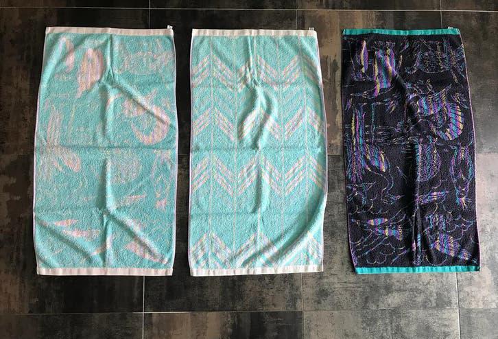 Set van 3 gebruikte handdoeken - diverse kleuren, Ophalen of Verzenden, Zo goed als nieuw, Overige kleuren, Handdoek