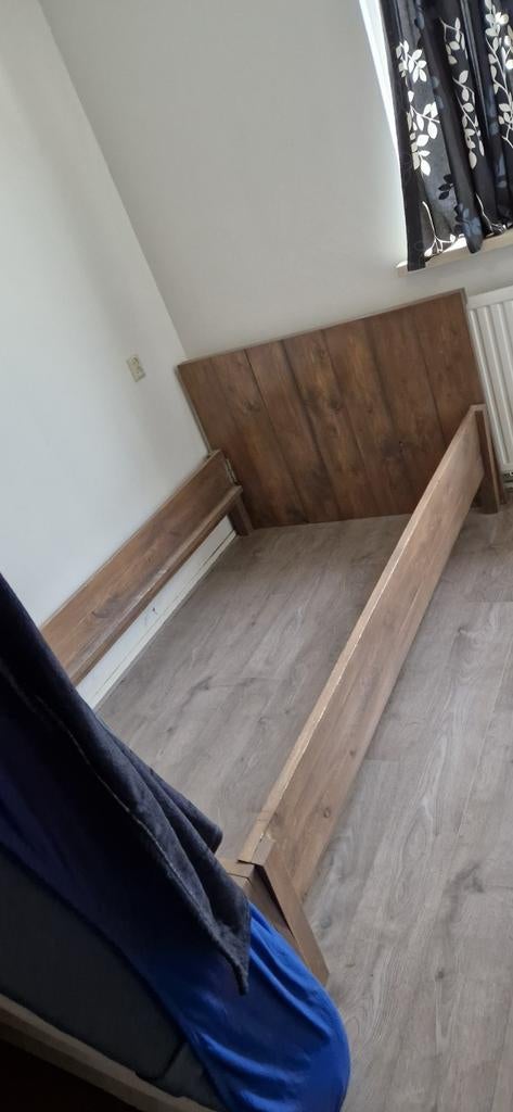 Steigerhouten bed met lattenbodem en matras, Huis en Inrichting, Ophalen, Twijfelaar, Steigerhout, 120 cm