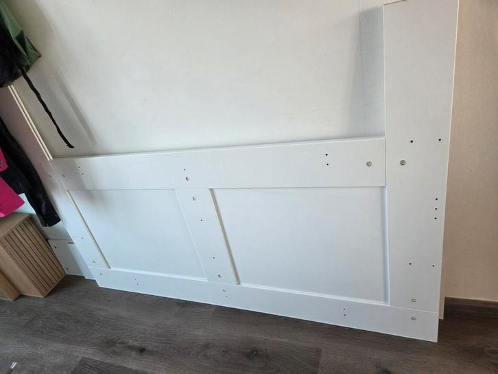 Brimnes hoofdbord 160, Huis en Inrichting, Slaapkamer | Beddengoed, Zo goed als nieuw, Tweepersoons, Ophalen