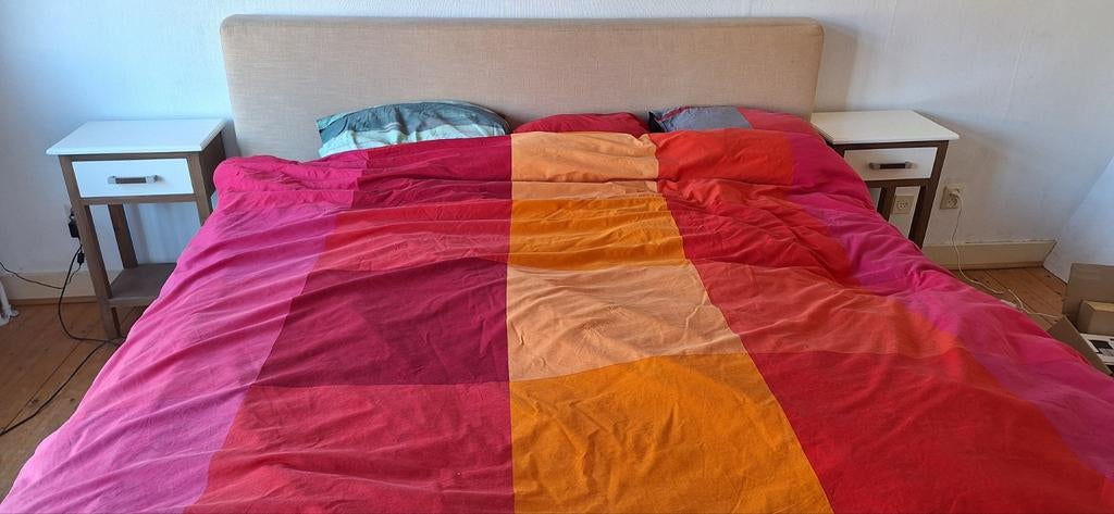 2-persoons boxspring met Pullman matras en nachtkast, Huis en Inrichting, Slaapkamer | Bedden, Ophalen of Verzenden, Tweepersoons
