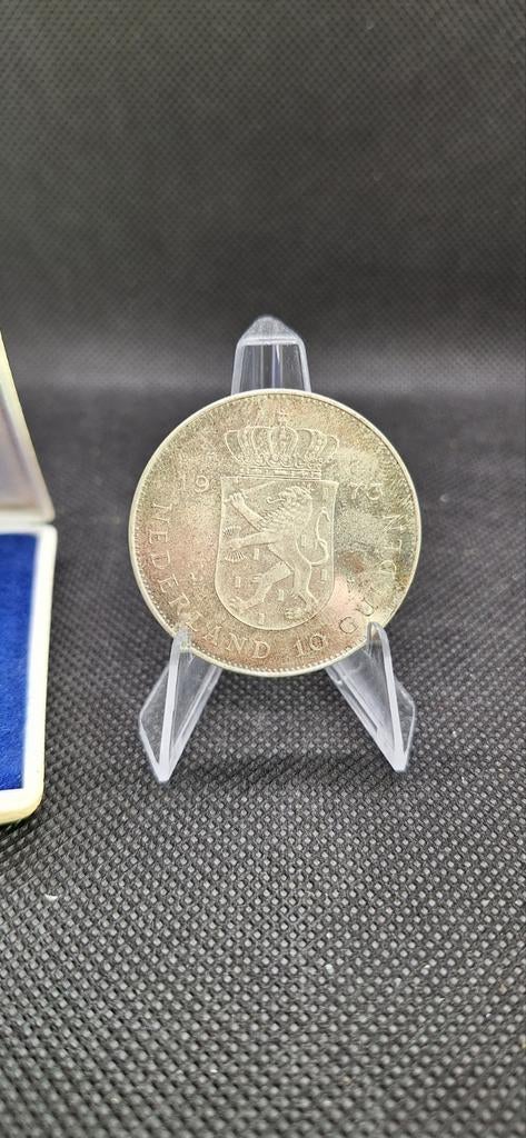 Zilveren gulden 10 Juliana 25 jubileum, Postzegels en Munten, Munten | Nederland, 1 gulden, Zilver, Ophalen of Verzenden, Koningin Wilhelmina