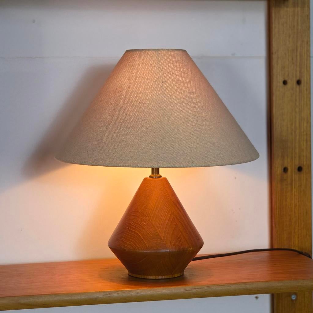 Kirk Copenhagen, vintage teak tafellamp, Deens design 70's, Ophalen, Scandi, Domus, Dyrlund, mid century, jaren 80, Kirk, Zo goed als nieuw